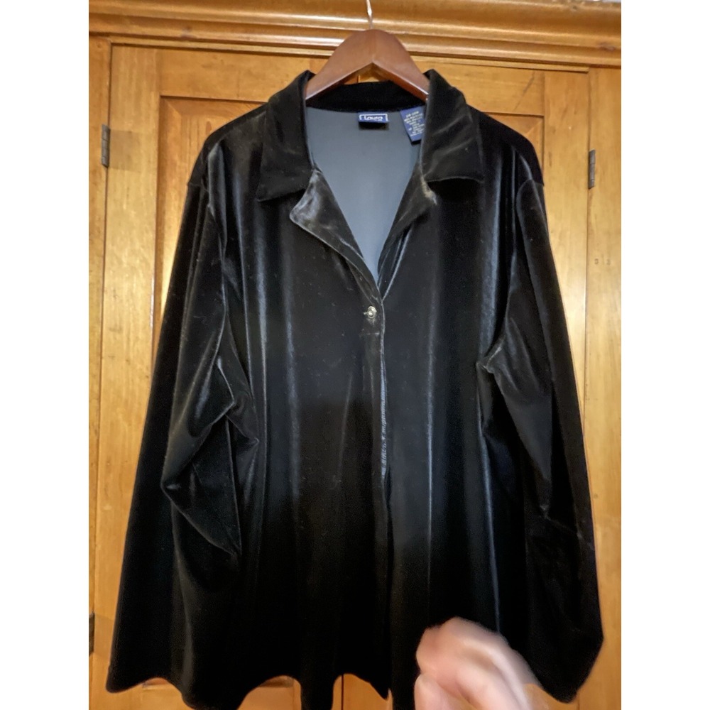 Laura Scott Black Velvet Blouse Button 24/26  Hidden Button
